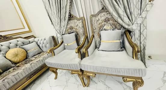 9 seaters sofa with center Table