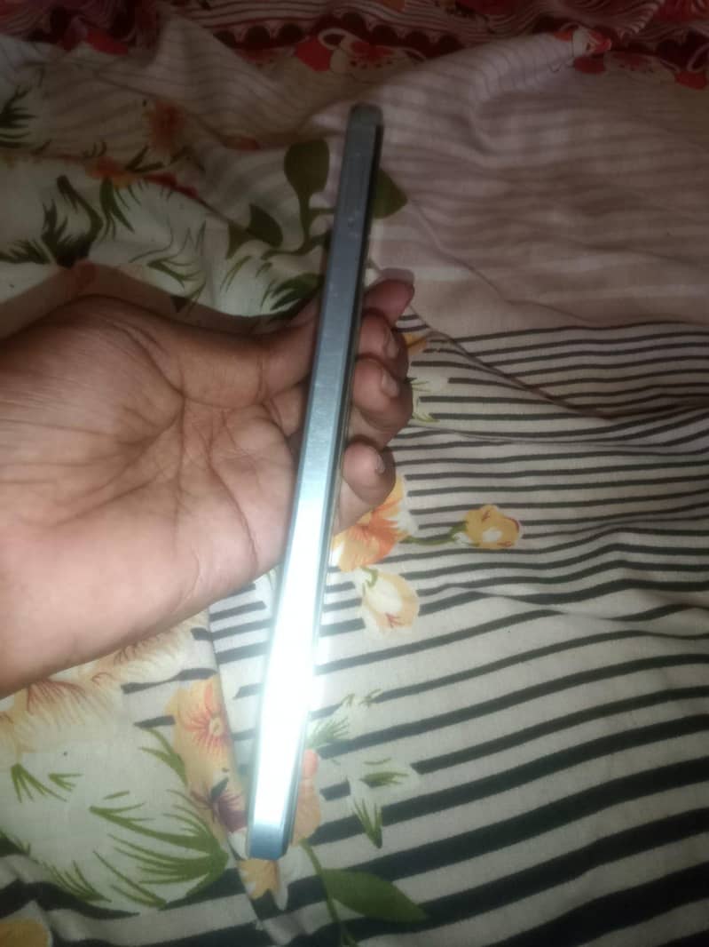OPPO A54 3