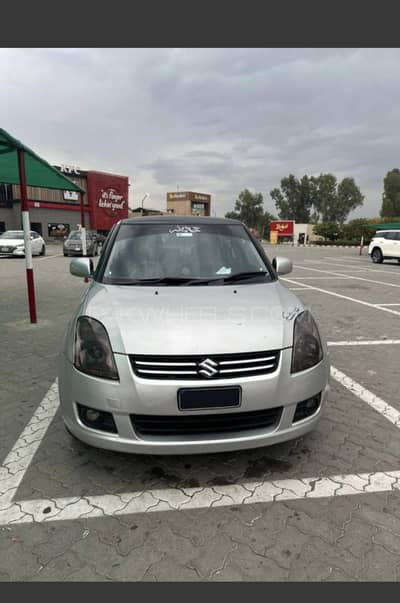 Suzuki Swift DLX 2013