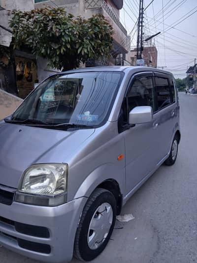 Daihatsu Move 2006