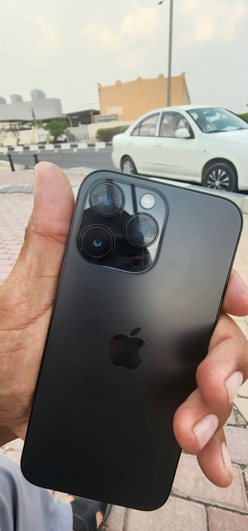 Apple iPhone 14 Pro Max 9