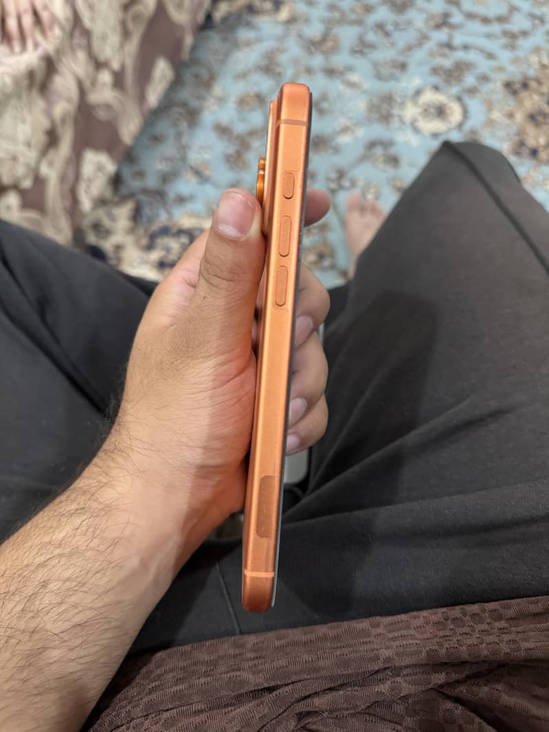 Apple iPhone 17 Pro Max 1