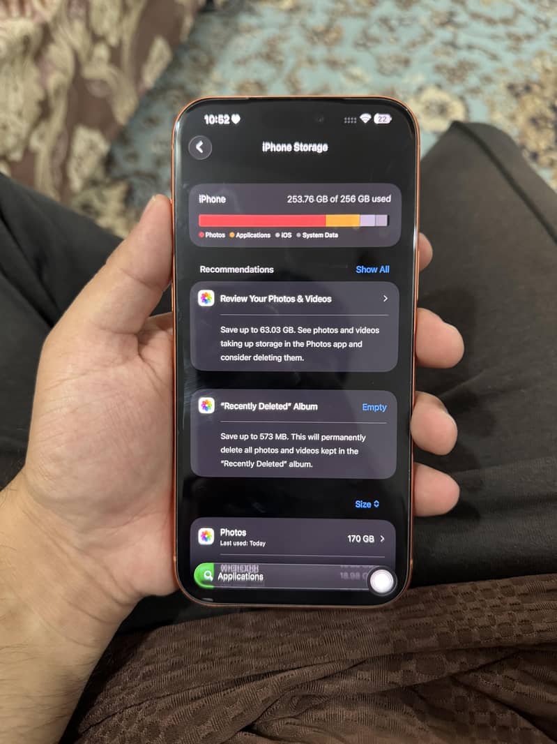 Apple iPhone 17 Pro Max 3