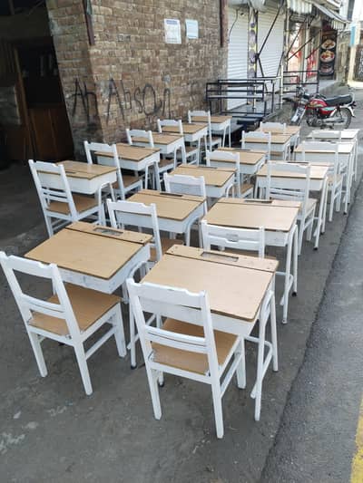 school chairs/ school desk chairs/school furniture/desk/benches