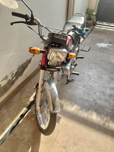 Honda 70 new just 15 days purchased