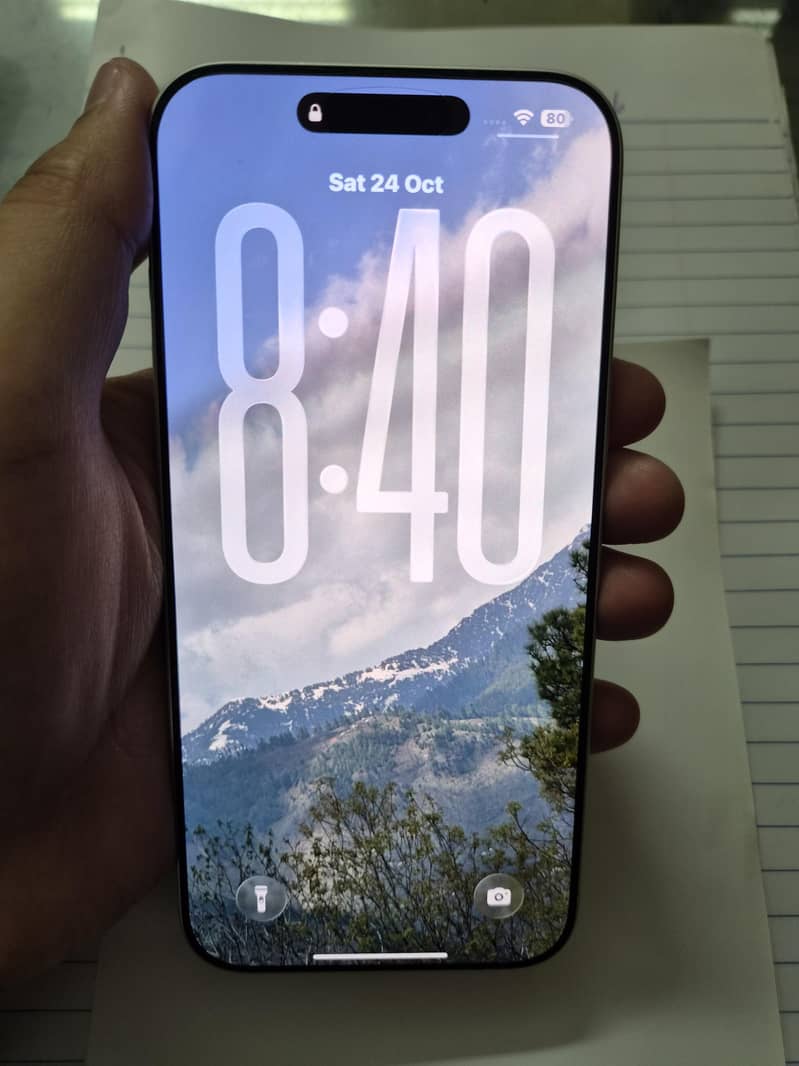 Apple iPhone 17 Pro Max 2