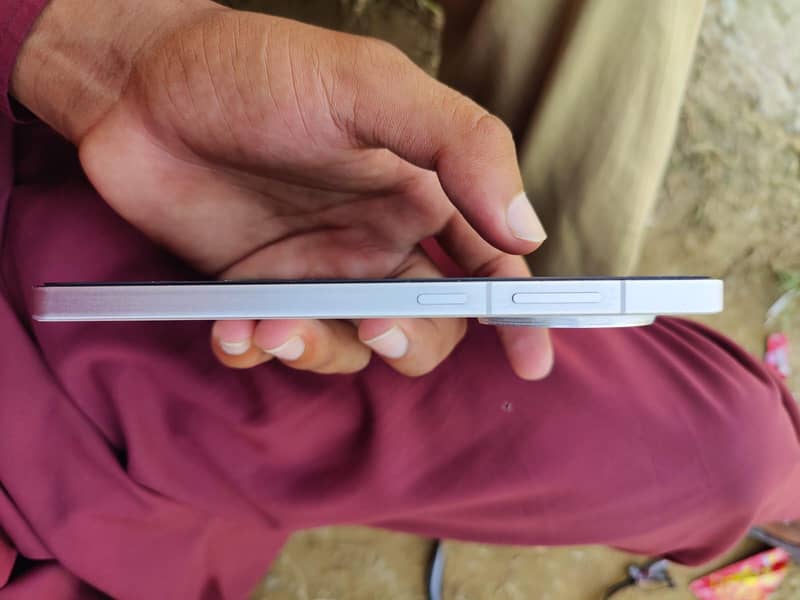 One Plus 13R 4