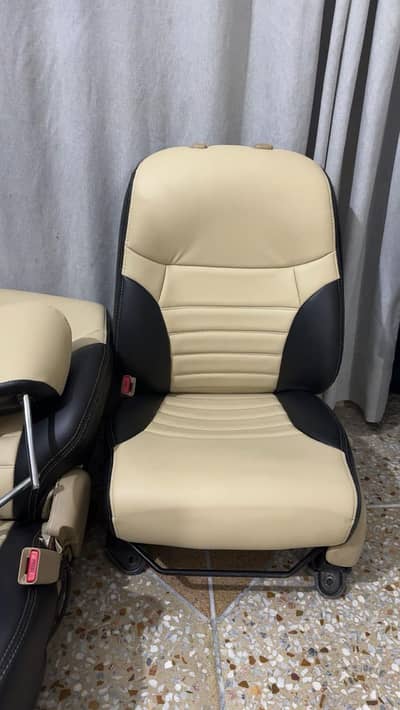 Honda Civic Rebirth 2013–2015 Beige Seats (Fresh & Clean Condition)