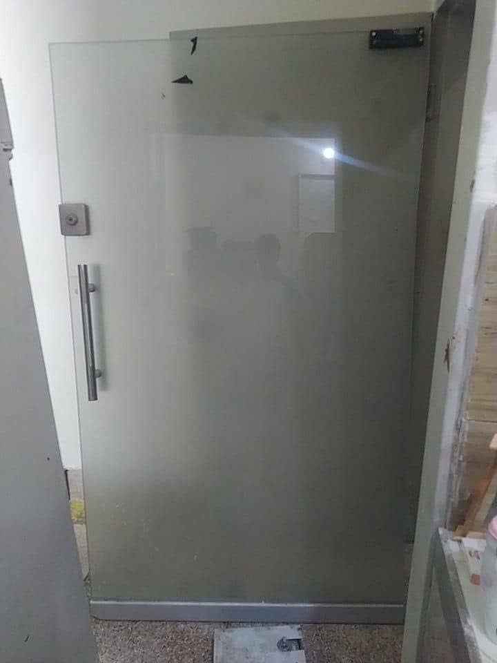 Glass door 1