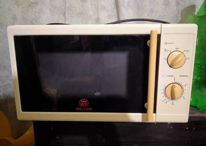 Microwave Oven