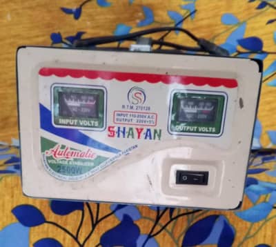 Stabilizer 250p Watt For Sale.