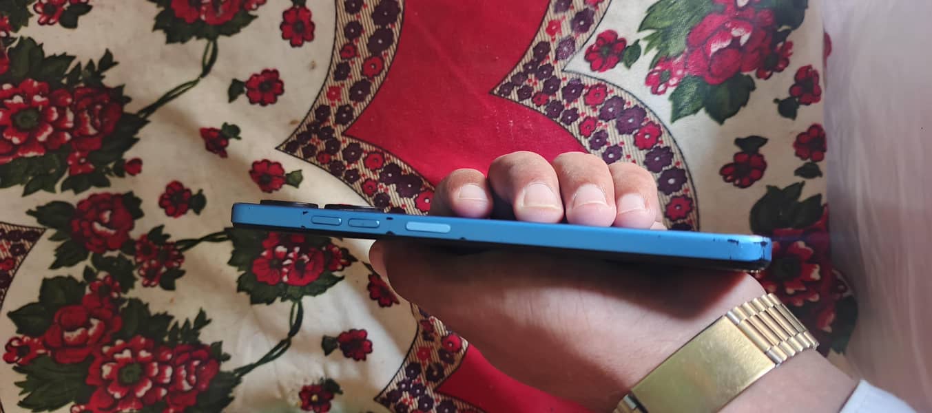 Tecno Spark 10 4