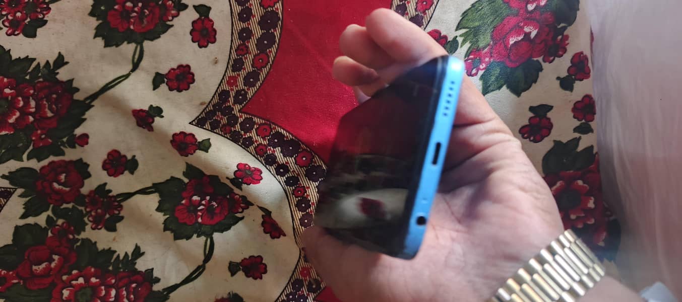 Tecno Spark 10 5
