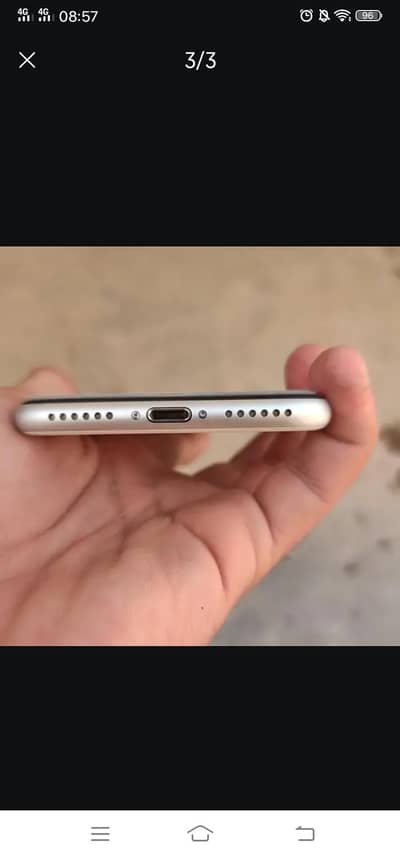 Apple iPhone SE
