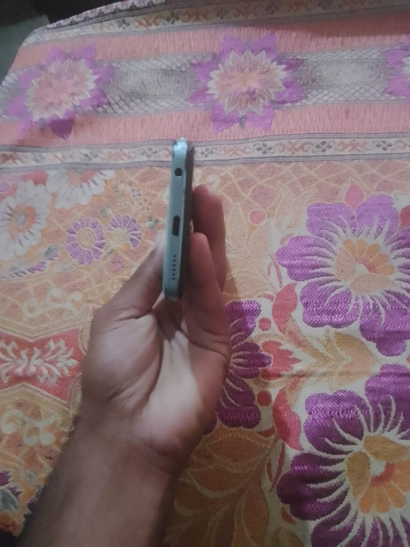 Infinix Smart 8 1