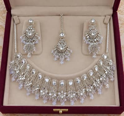 Bridal Jewellery Set with Earrings – Used Once