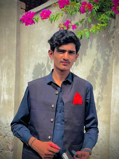 mujjy job chiyye my 1 driver abhi licence or idcard2 month my bannnahy