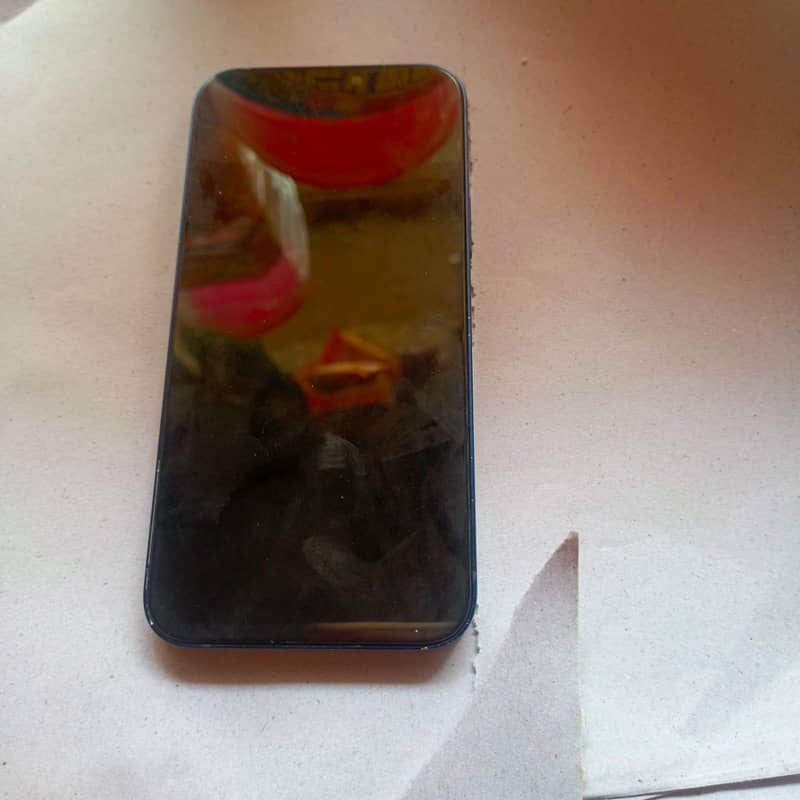 Apple iPhone 12 4
