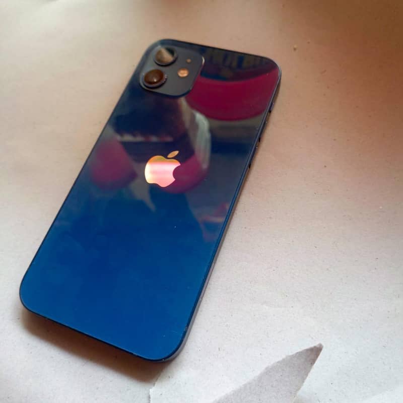 Apple iPhone 12 5