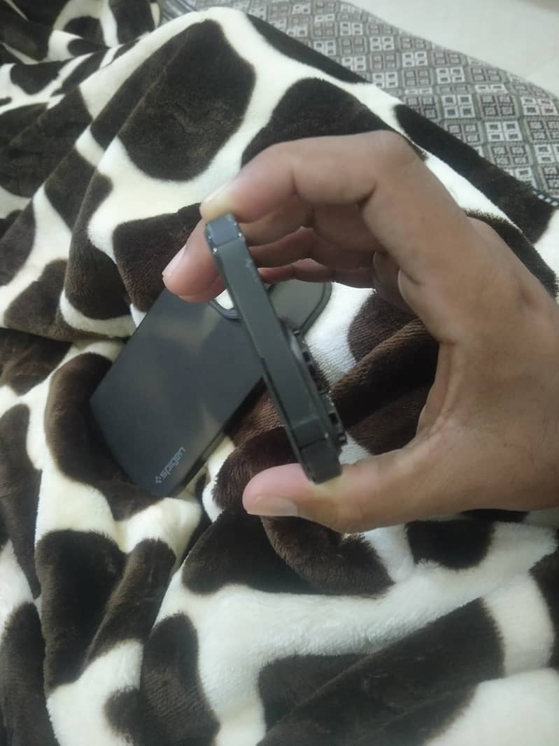 Apple iPhone 14 Pro 7