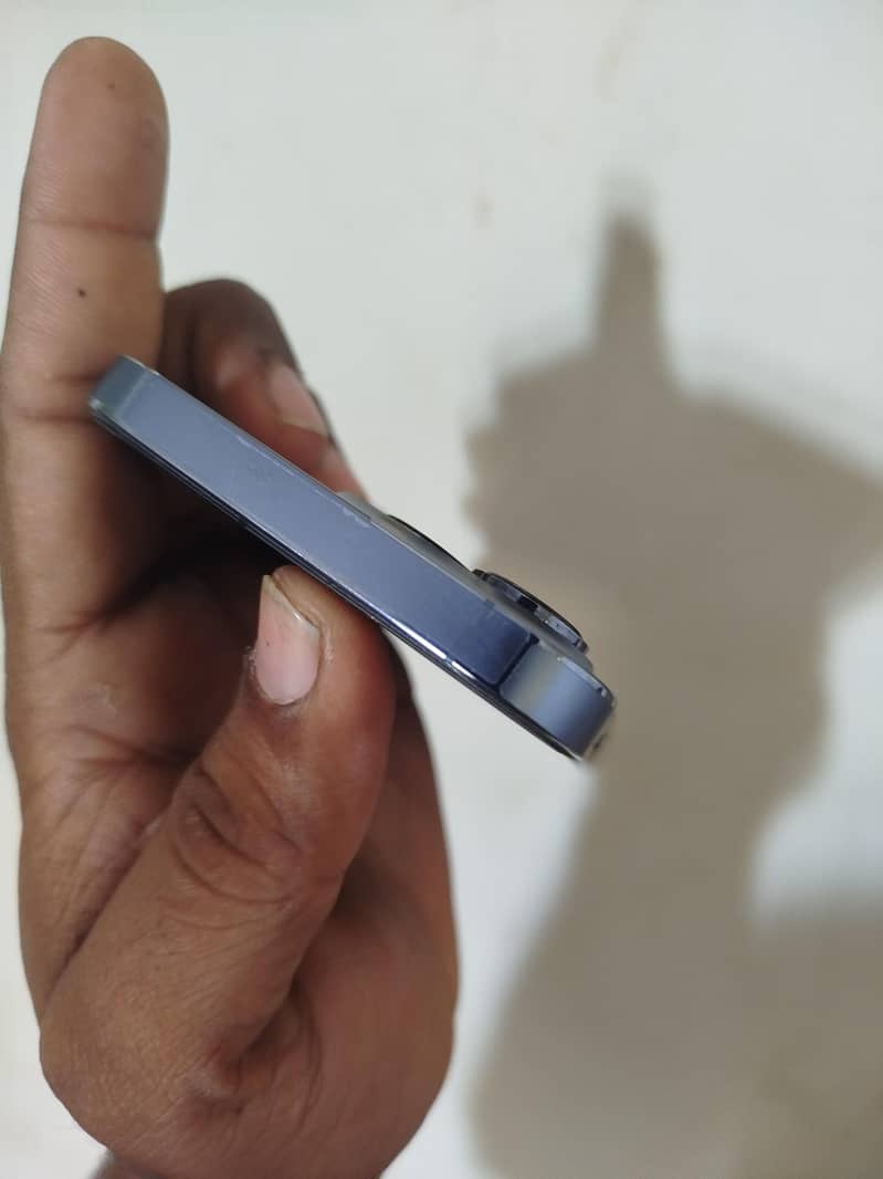 Apple iPhone 13 Pro 6