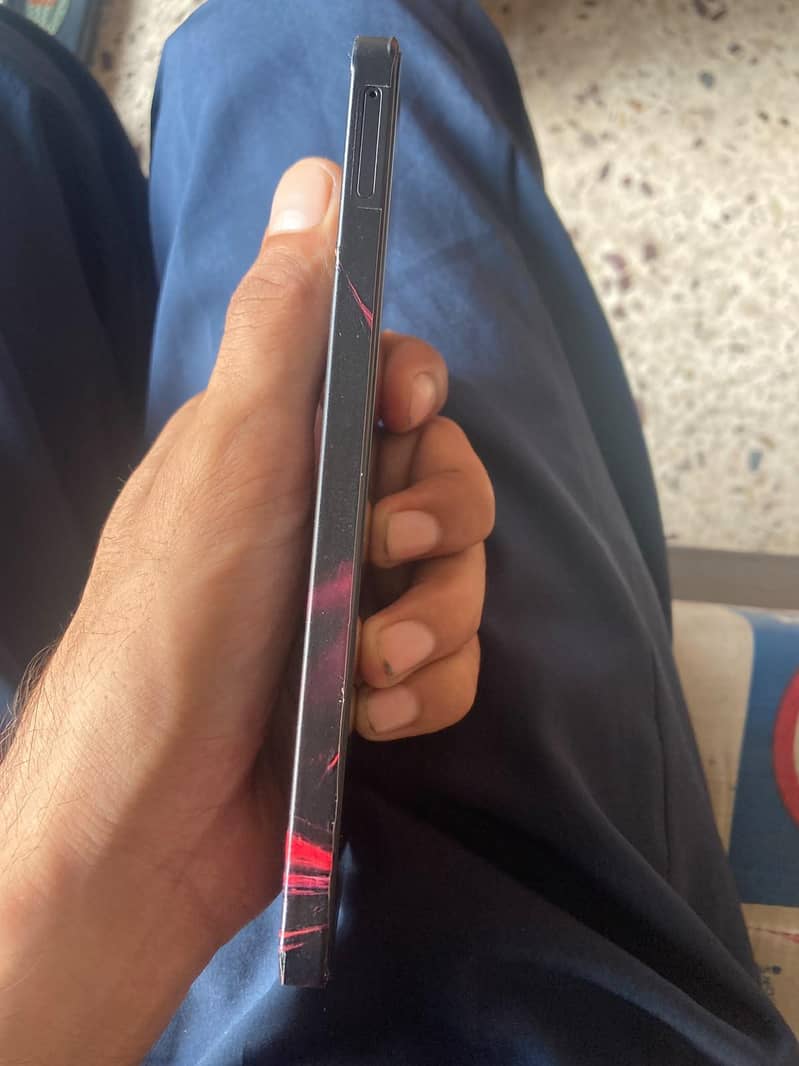 Samsung Mobile A17 1