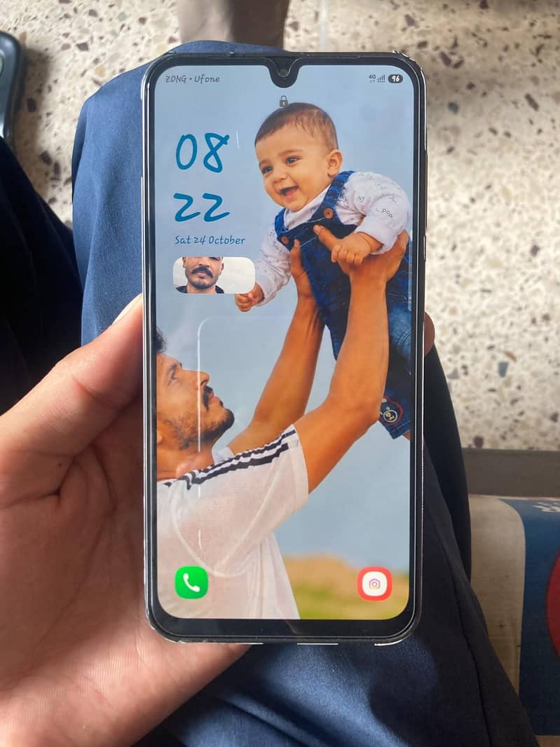 Samsung Mobile A17 4