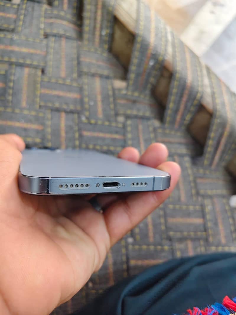 iphone 13 pro max 0
