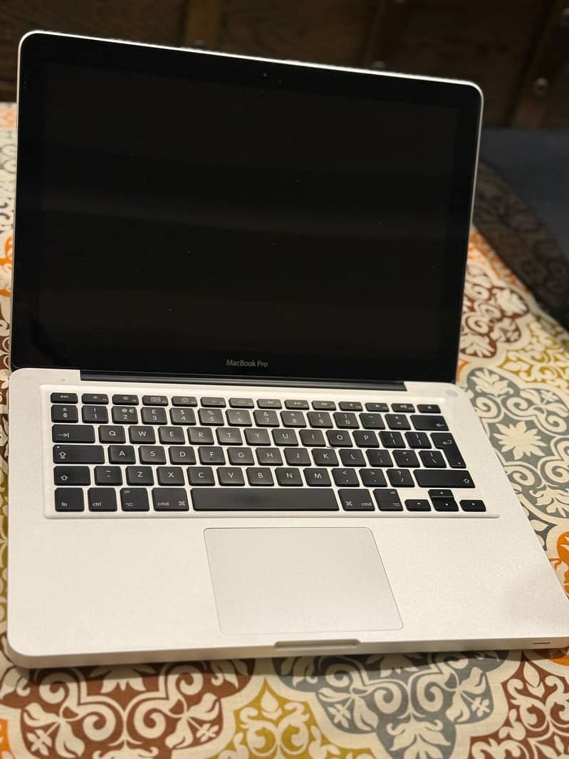 MacBook pro 2010 0