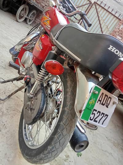 Honda 125 : 21 Model