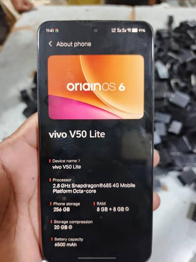 Vivo V50 Lite