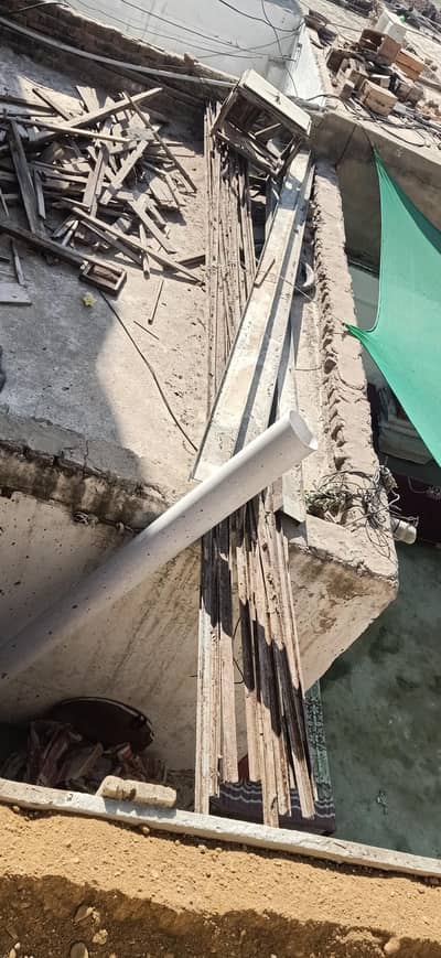 3 garder he 15 feet k. . . 11 tear he 20 feet k
