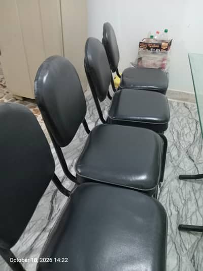 Dining Table with 4 Chairs