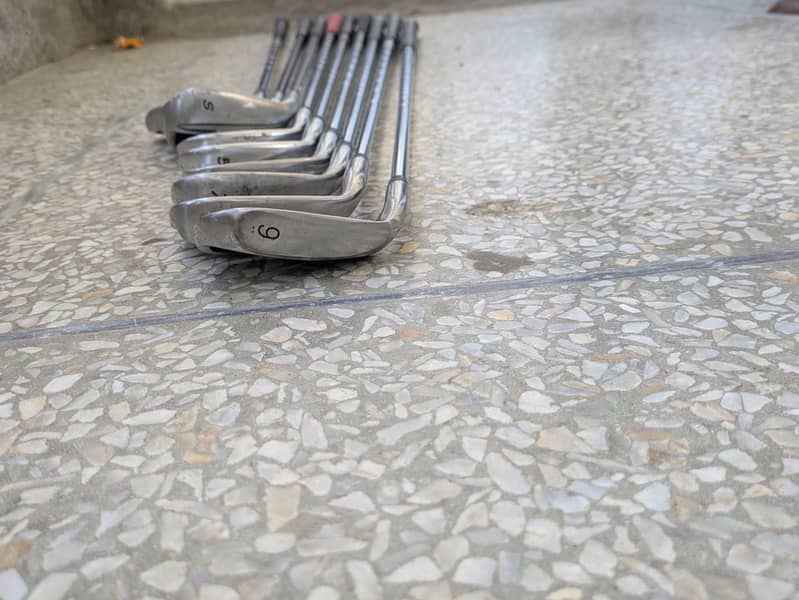THIS IS A GOLF  strick 6