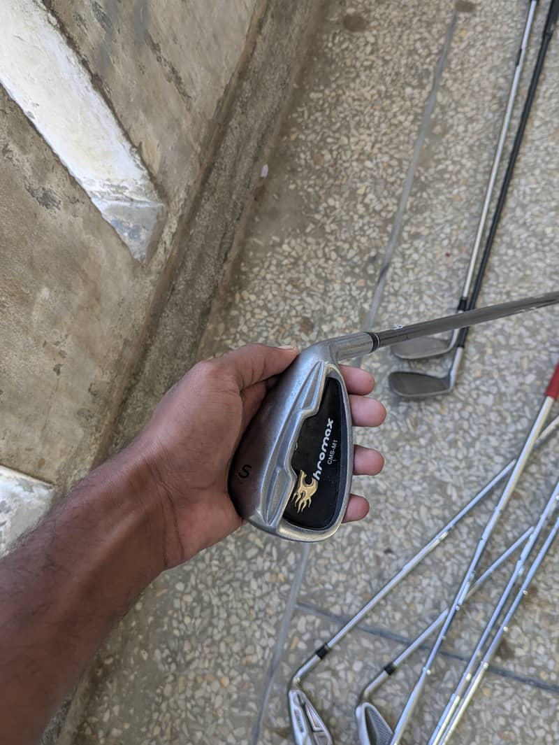 THIS IS A GOLF  strick 9