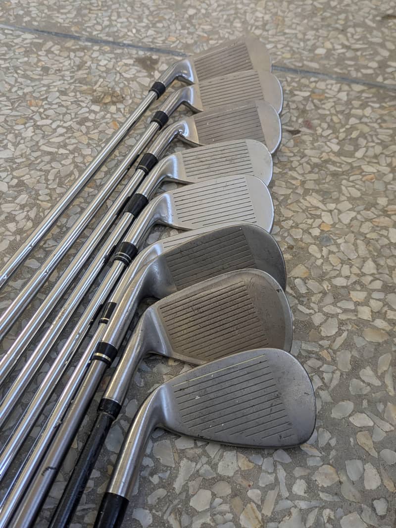 THIS IS A GOLF  strick 11