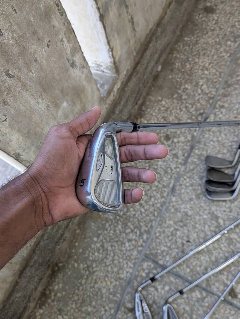 THIS IS A GOLF  strick 12