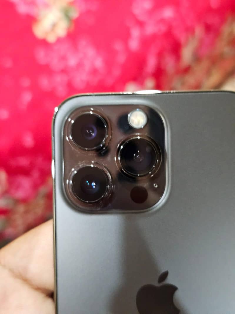Apple iPhone 13 Pro 5
