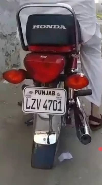 Honda CD 70 cc bike urgent for sale WhatsApp