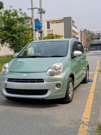 Toyota Passo 2011