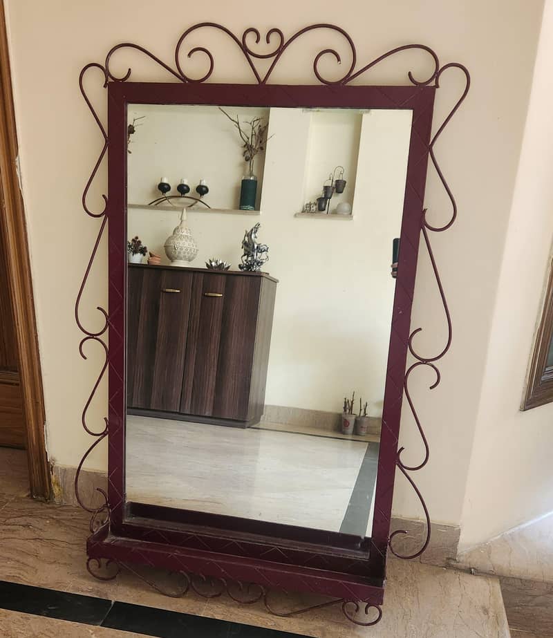 mirror with iron frame 0