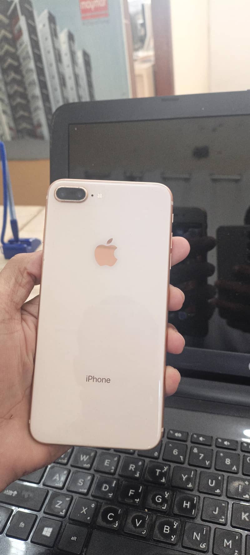 Apple iPhone 8 Plus 2