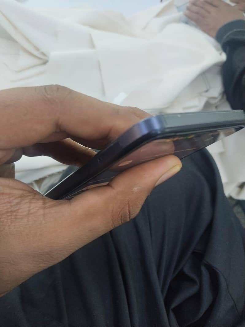 OPPO A60 2