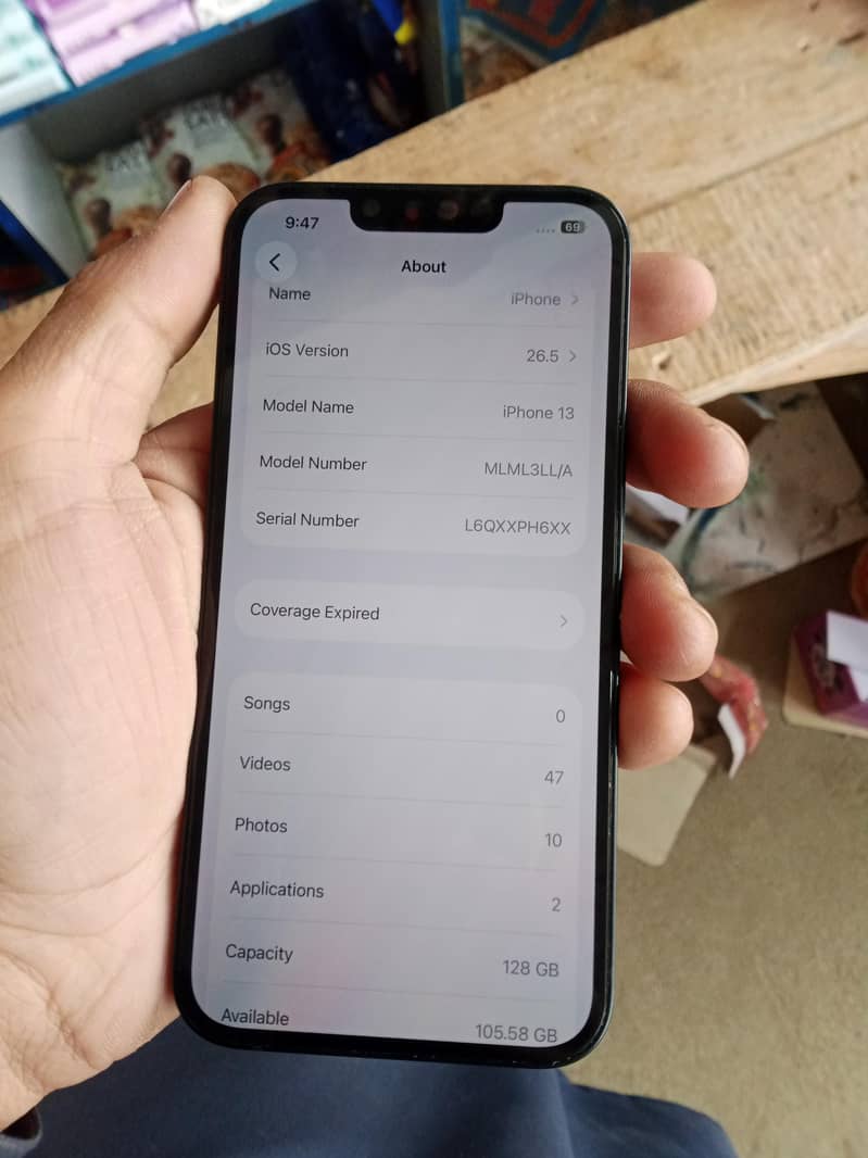 Apple iPhone 13 4