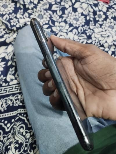 Iphone X 256 gb and Redmi Note 11