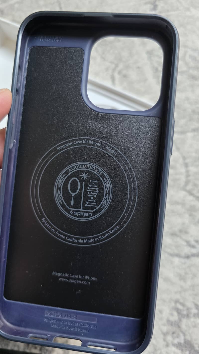 Apple iPhone 15 Pro Max 8