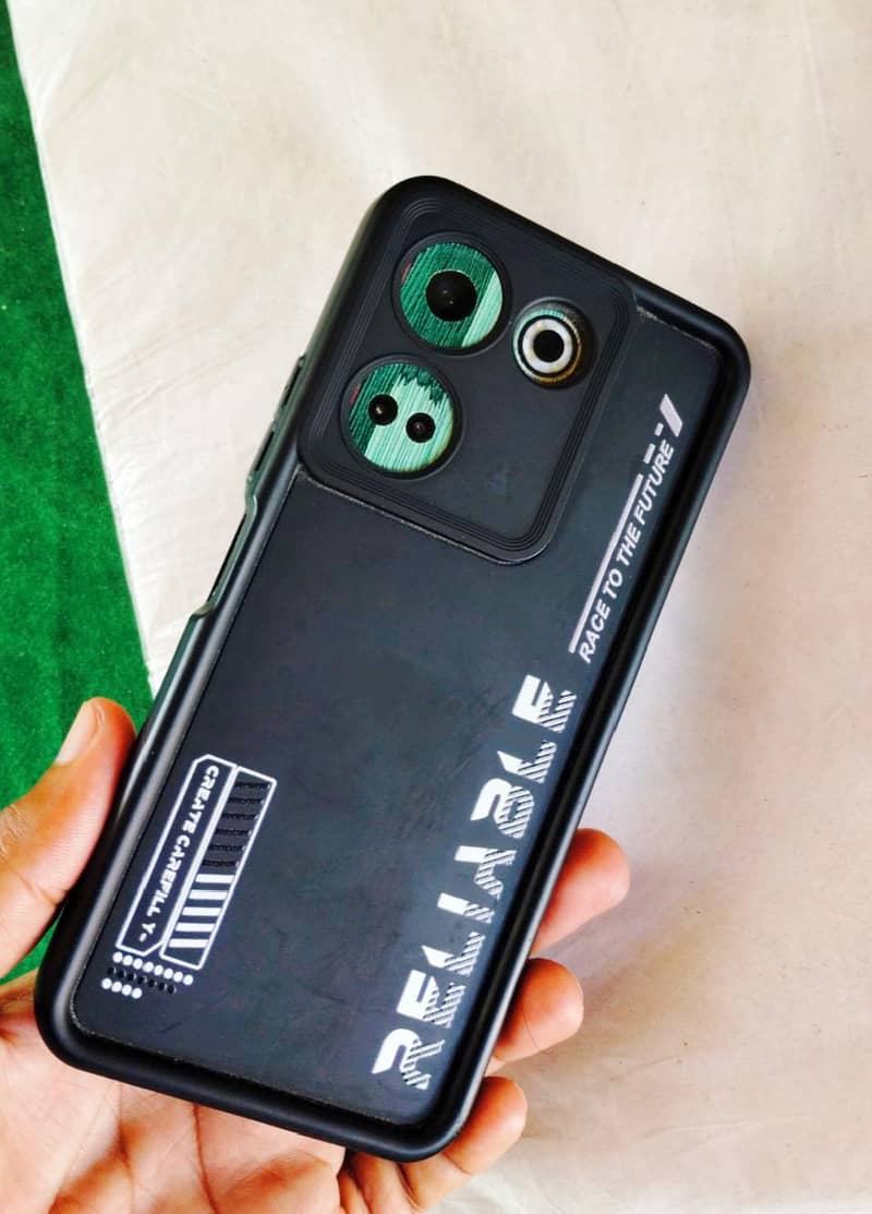 Tecno CAMON 20 Pro 1