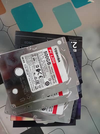 Toshiba 500GB Slim Drive.