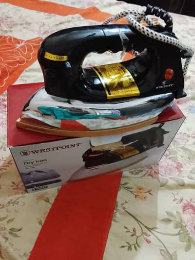 West point WF -98B dry iron 1000W box pack new