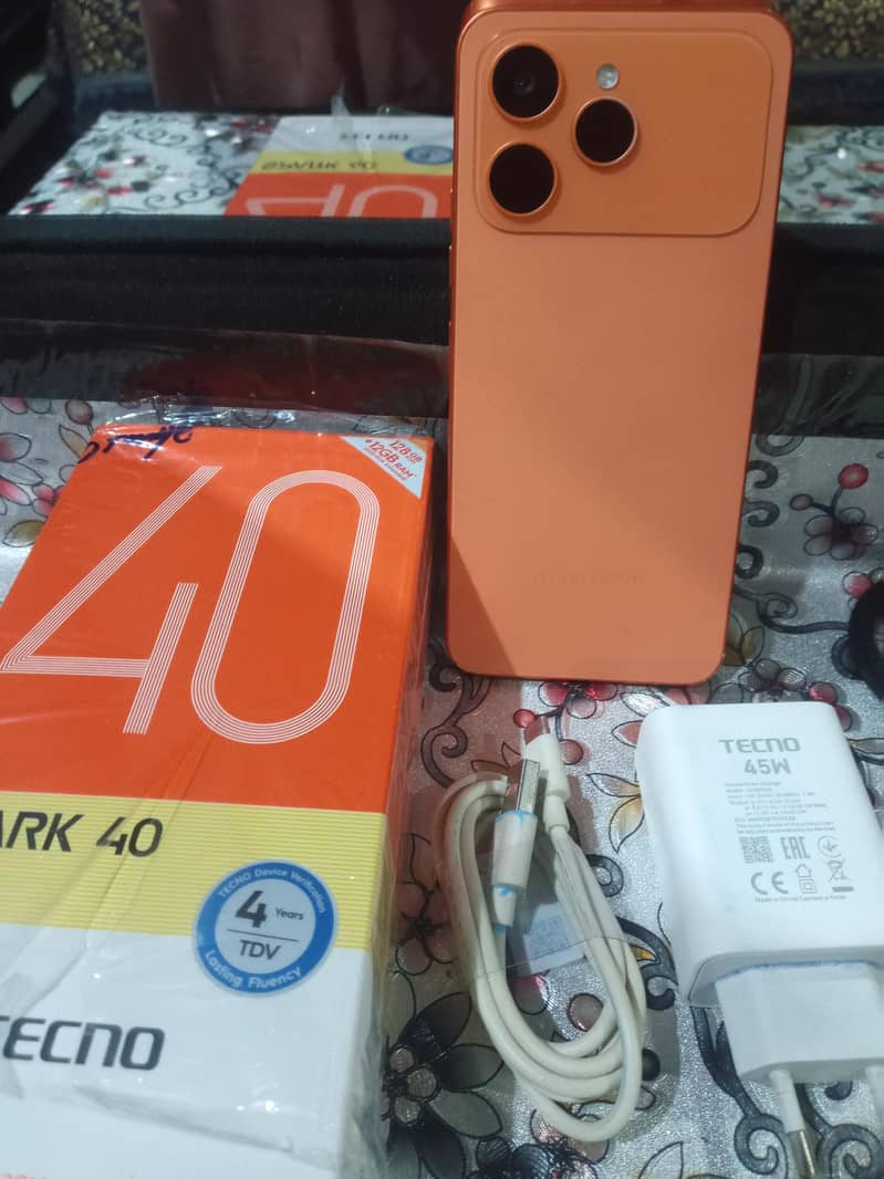 Tecno spark 40 0